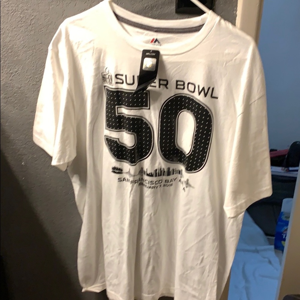 Super Bowl 50 shirts